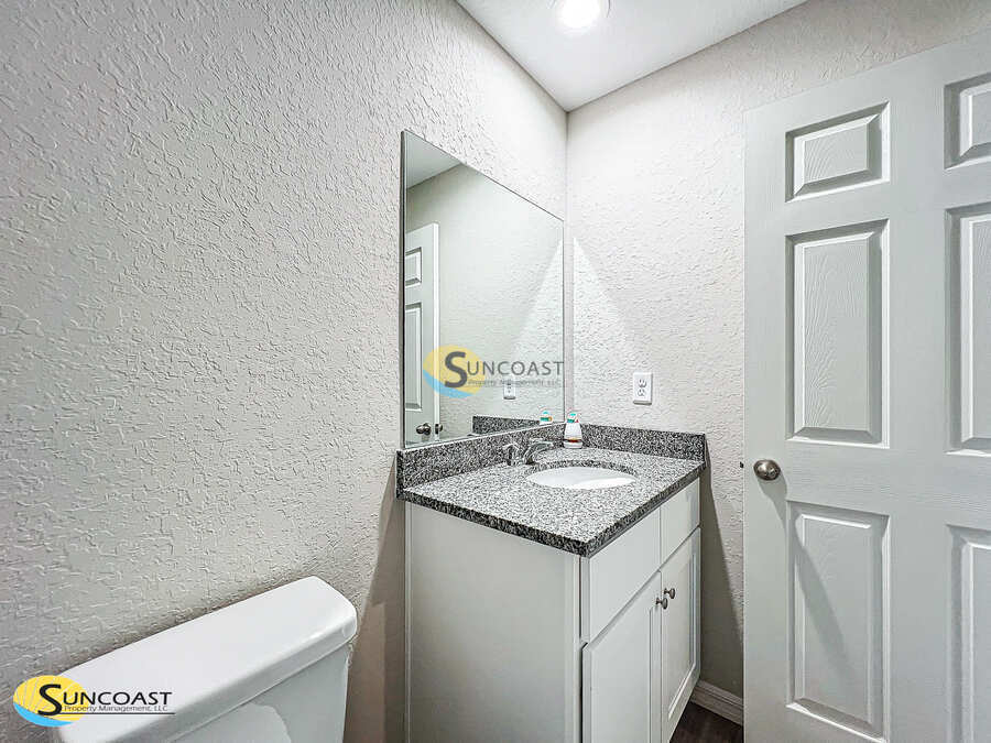 Building Photo - 8519 Juniper Rd