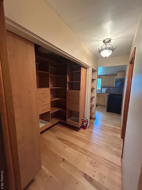 Building Photo - 241 Orange Turnpike