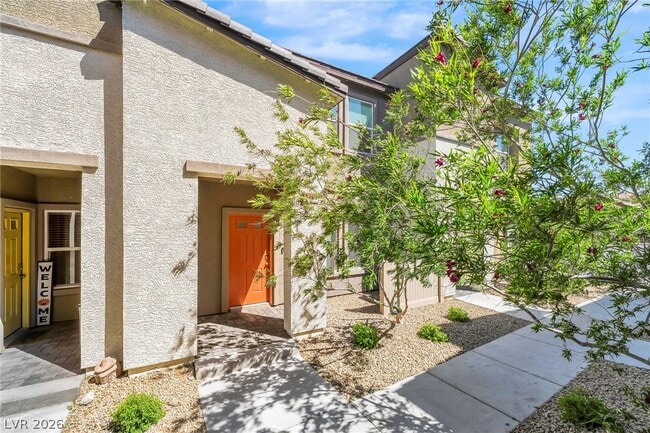 Building Photo - 7483 Coastal Ledge St