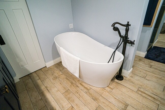 Building Photo - 1547 Norrona Ct SW