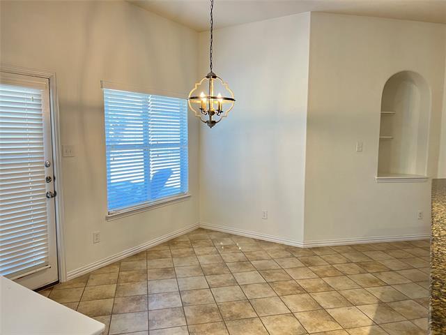 Building Photo - 4120 Colina Ave