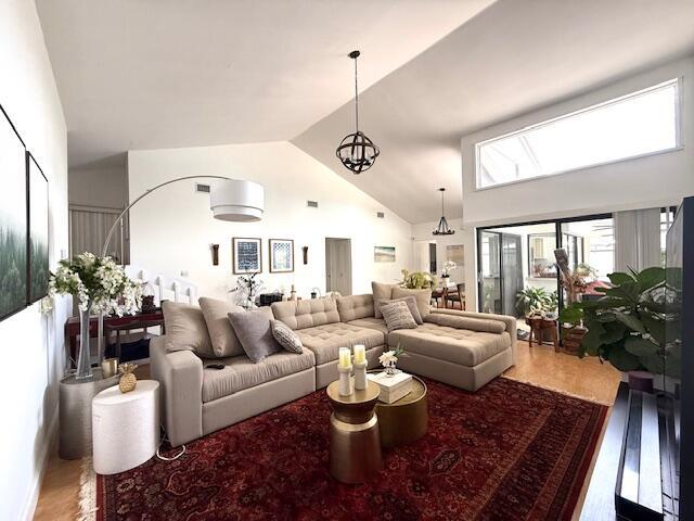 Building Photo - 665 Hollows Cir