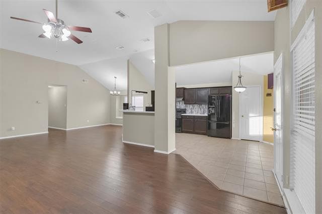 Building Photo - 202 Matlock Meadow Dr