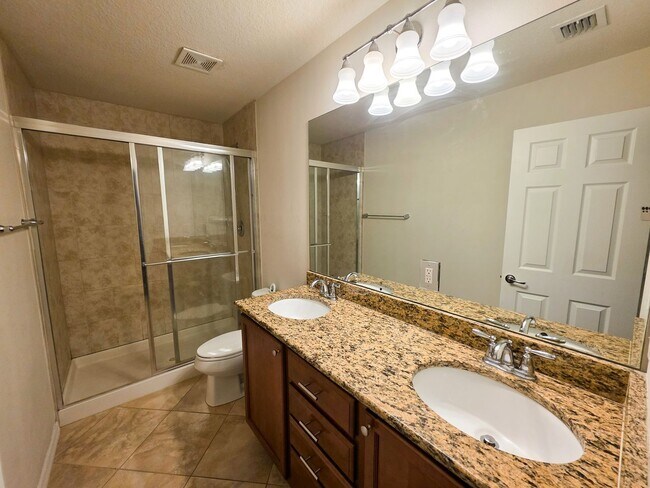 Building Photo - 3/2.5 in Gated Community at PROVENCE BAY