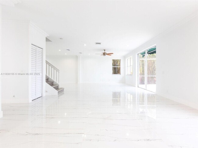 Building Photo - 797 Vista Meadows Dr