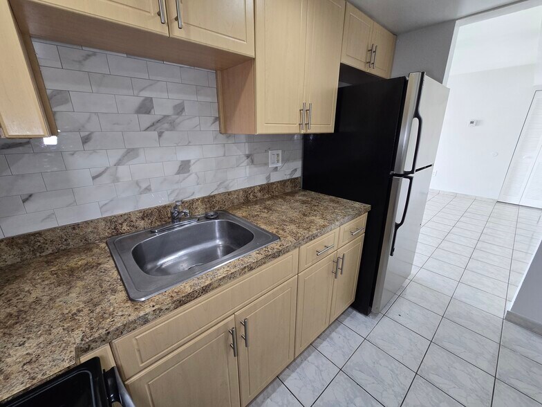 Building Photo - 4715 NW 7th St