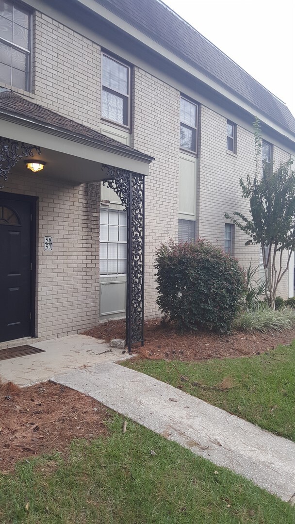 Building Photo - 2bedrooms 2baths 2nd Floor Condo Available...