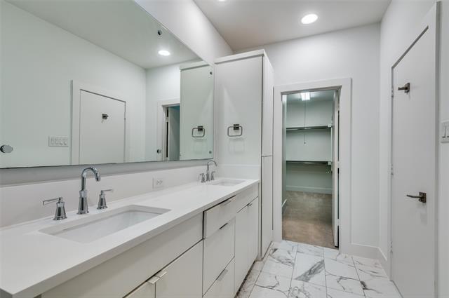 Building Photo - 2703 Kimsey Dr
