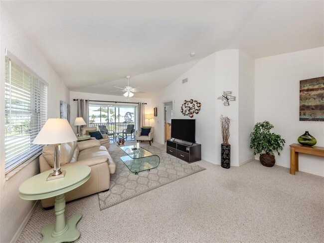 Building Photo - 5800 Sabal Trace Dr