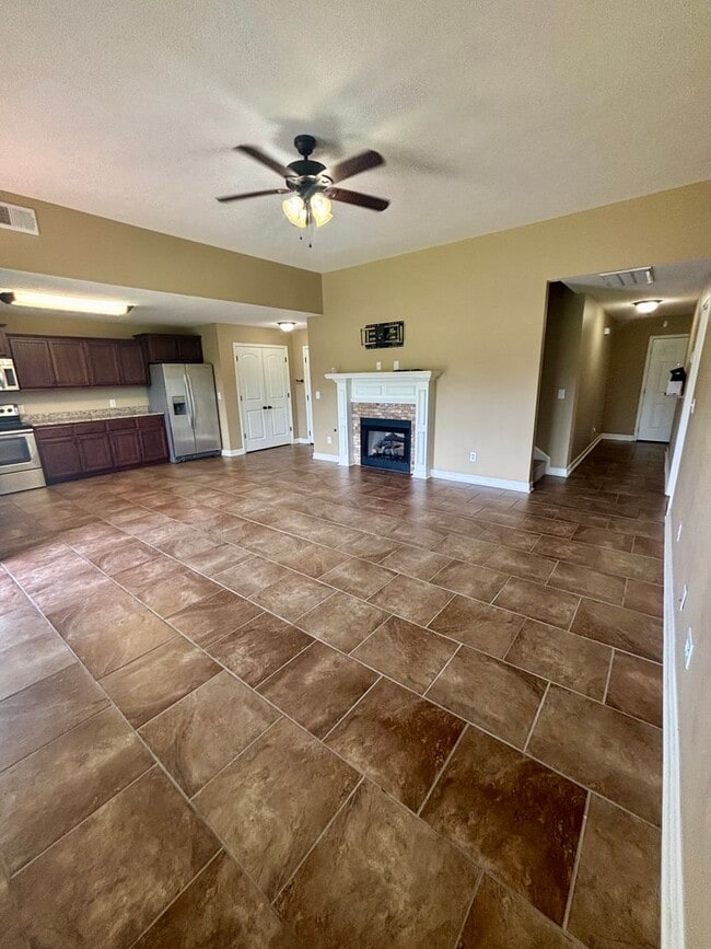 Building Photo - Cedarbrook Farms subdivision