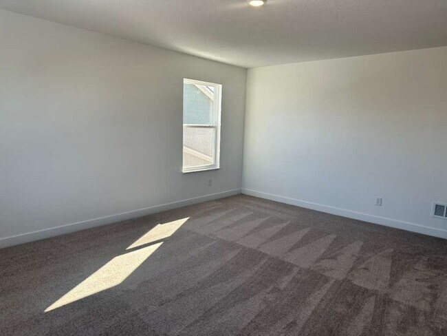 Building Photo - Beautiful new construction featuring 4 bedrooms and 2.5 baths, ideally located just minutes from ...