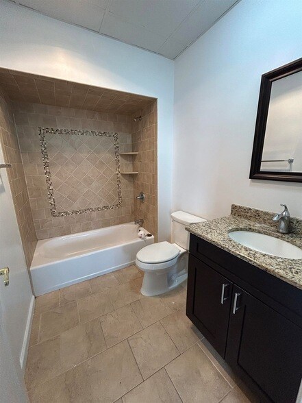 Building Photo - 61 Kansas St