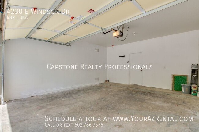 Building Photo - 4230 E Windsor Dr