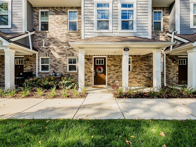 Building Photo - Move-In Ready 3-Bedroom Home in Prime Downtown Brighton!