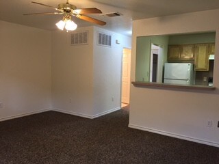 Building Photo - Bryan Court Apartments