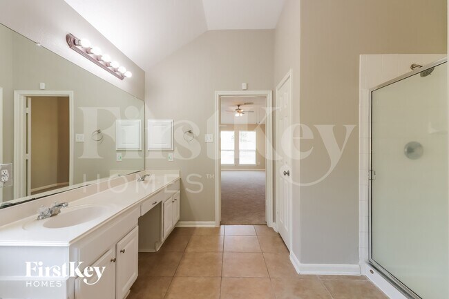 Building Photo - 8807 Rocky Knoll Ln