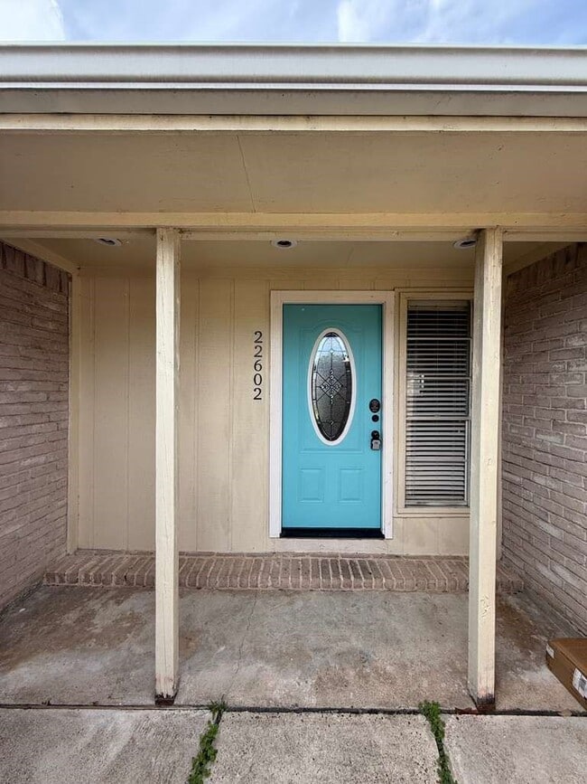 Building Photo - 22602 Fincastle Dr