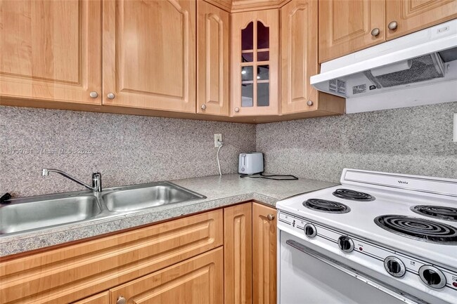 Building Photo - 4021 Indian Creek Dr