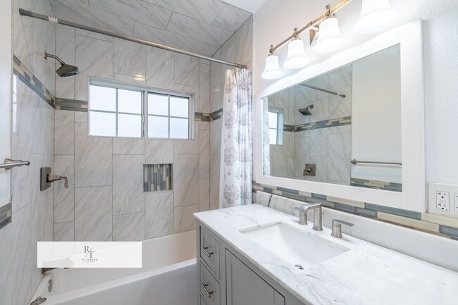 Building Photo - Bright & Spacious Single-Story 4-Bedroom Home in La Mirada – Open Layout