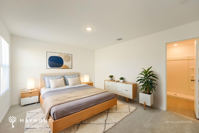 Building Photo - 747 Meadow Dr