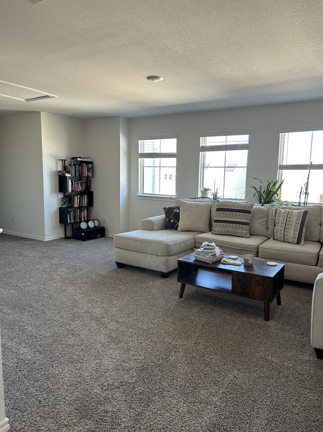 Building Photo - 13144 Sanctuary Dr