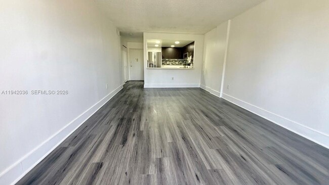 Building Photo - 16950 W Dixie Hwy