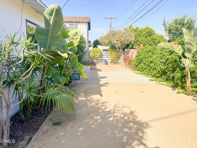 Building Photo - 237 Brucker Rd W