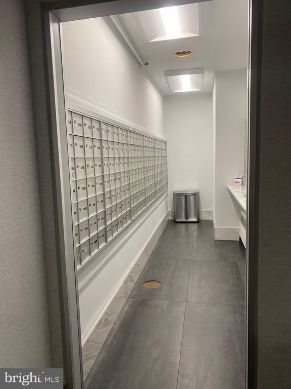 Building Photo - 2101 Chestnut St