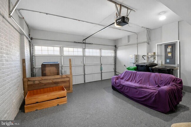 Building Photo - 2102 Congresbury Pl