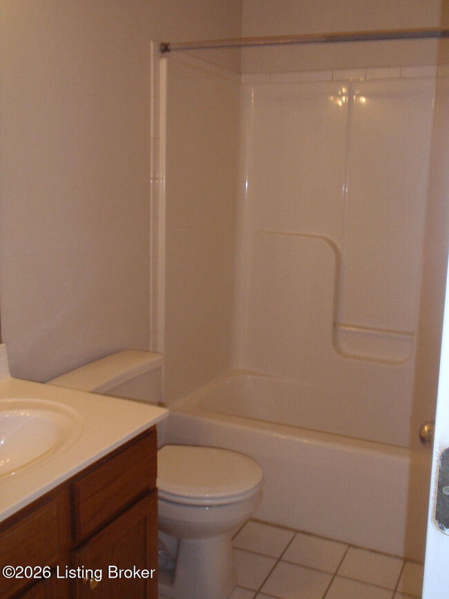 Building Photo - 3606 Locust Ave