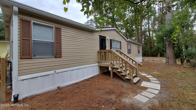 Building Photo - 1718 Wright Ave