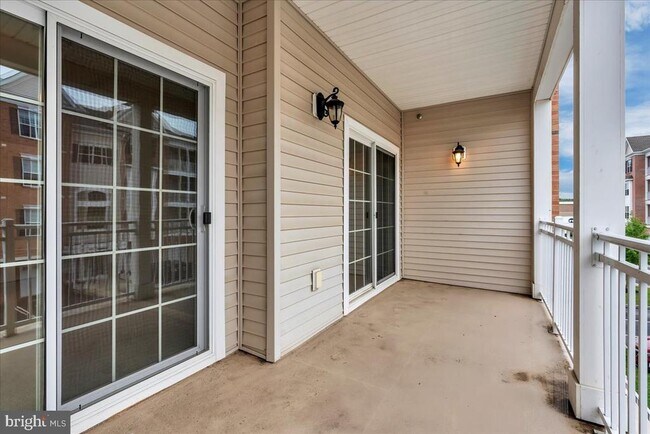 Building Photo - 4023 Derby Ct