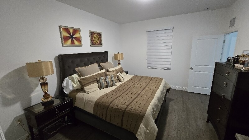 Building Photo - 9052 W Broad Cir