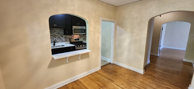 Building Photo - 1429 Martha Washington Dr