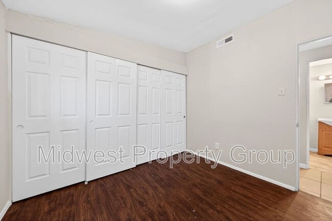 Building Photo - 8310 Sagewood Ln