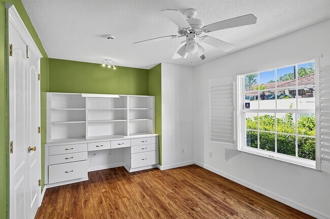 Building Photo - 69 Eagle Harbor Trail
