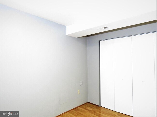 Building Photo - 7526 Mattingly Ln