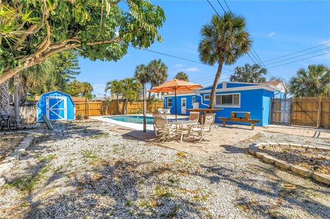 Building Photo - 6892 Gulf Winds Dr