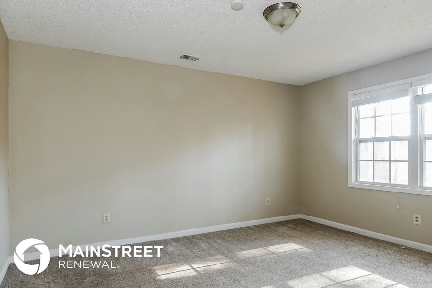 Building Photo - 1446 Glynn Oaks Dr SW