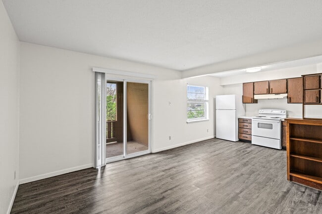 Floorplan - FAIRLAWN FLATS