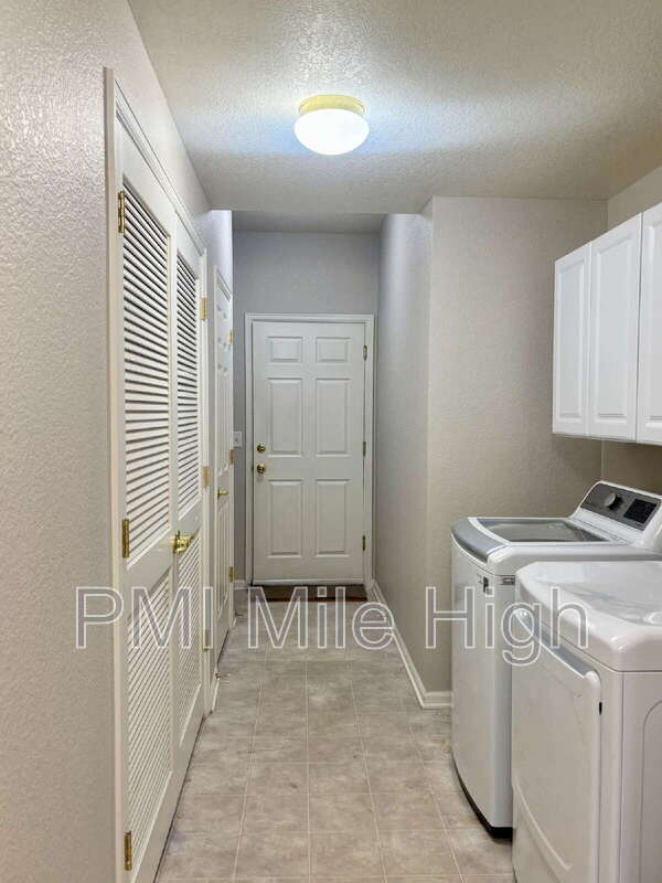 Building Photo - 13959 Legend Trail