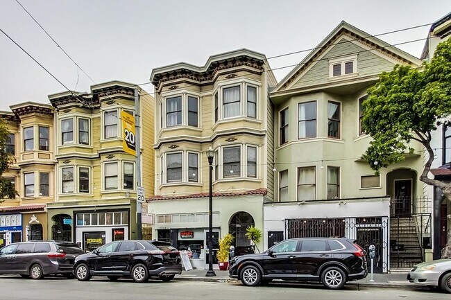 Building Photo - 1338 Haight St