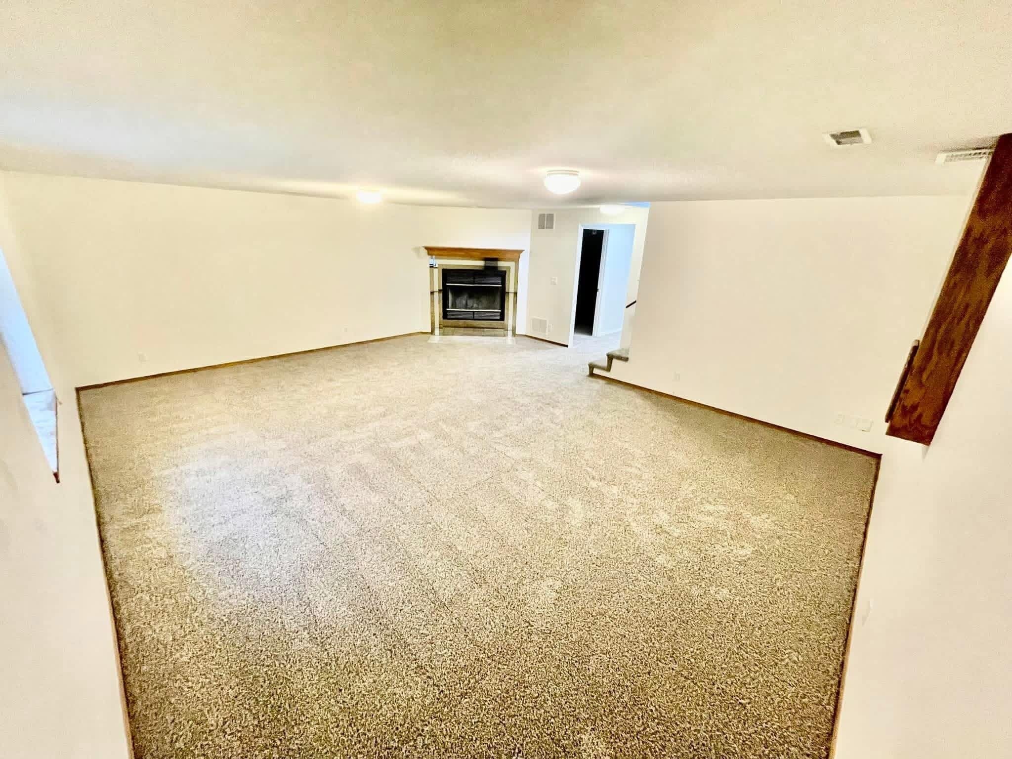 Building Photo - 2710 S Yellowstone St