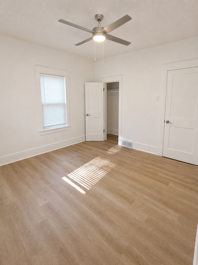Building Photo - 415 S Harrison St