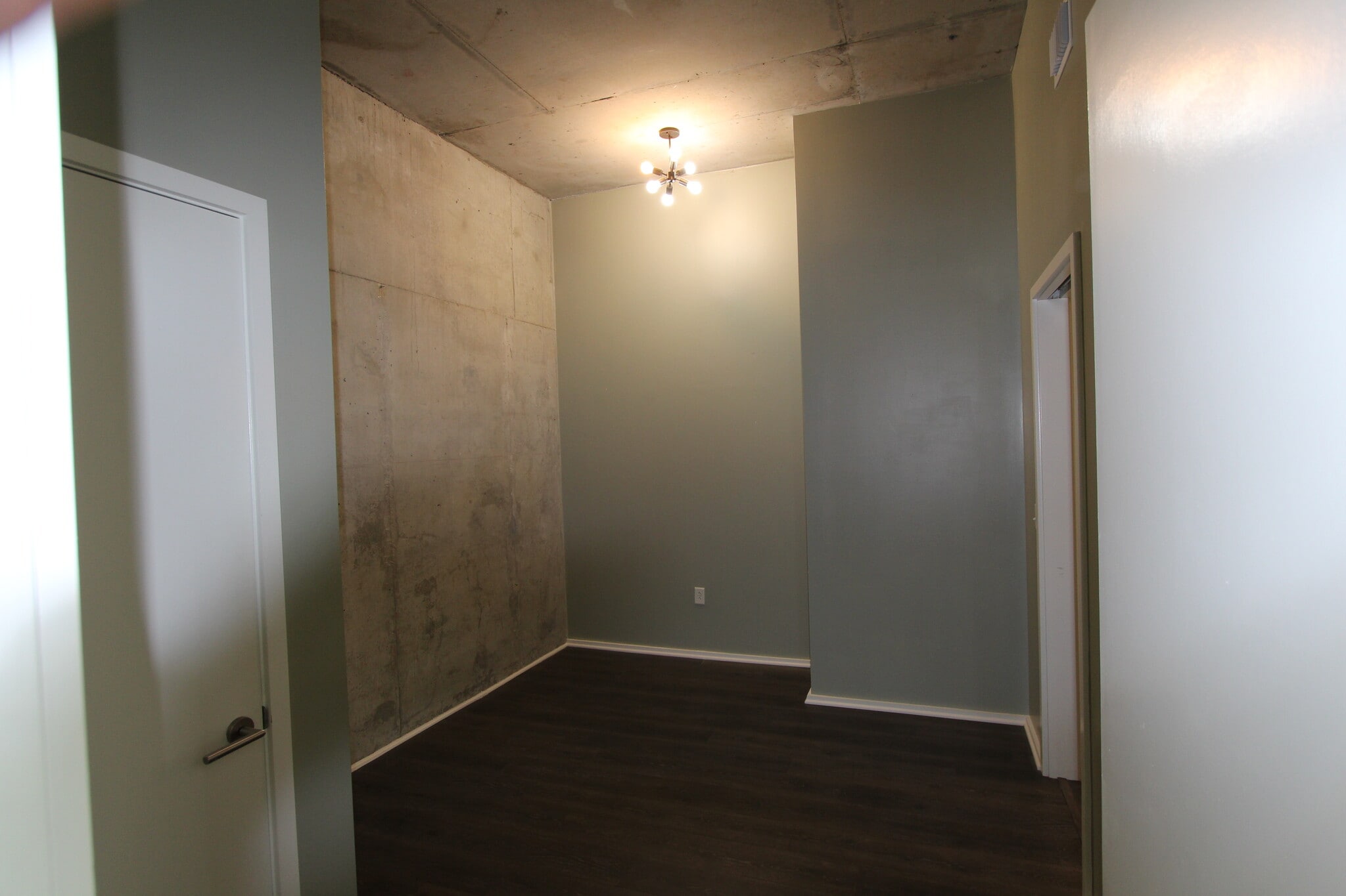 2nd bedroom - 700 12th Ave S