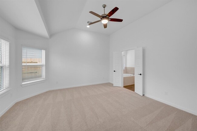 Building Photo - 32518 Lantana Flds Rd