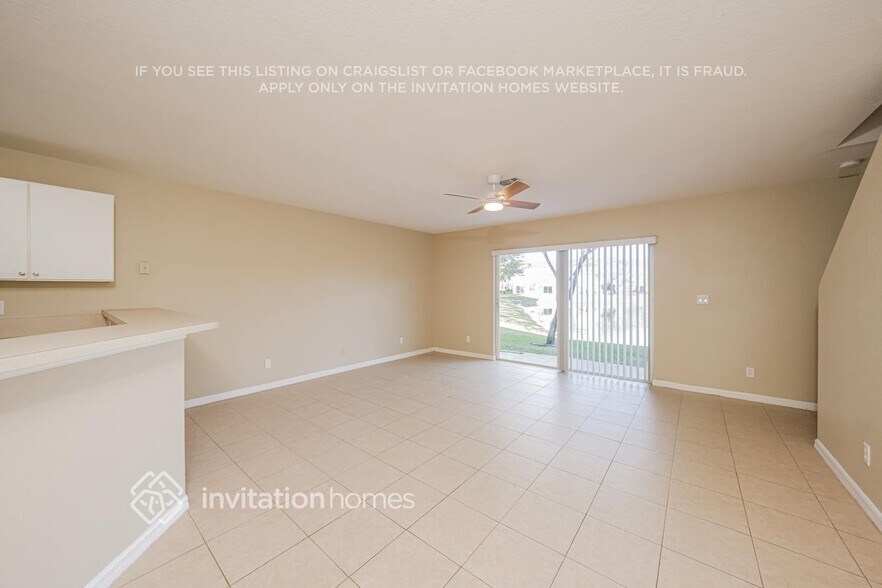 Building Photo - 16099 Sierra Palms Dr