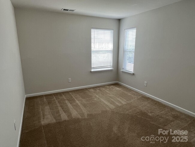 Building Photo - 7447 Jane Parks Way