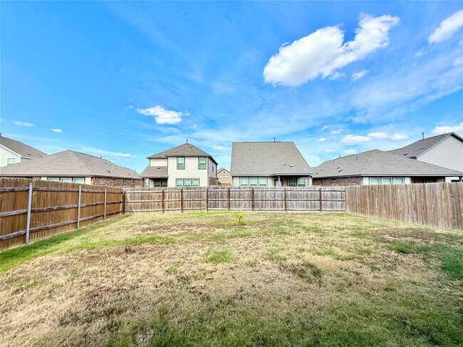 Building Photo - 7506 Elk Grove Path