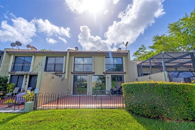 Building Photo - 9931 Costa Del Sol Blvd